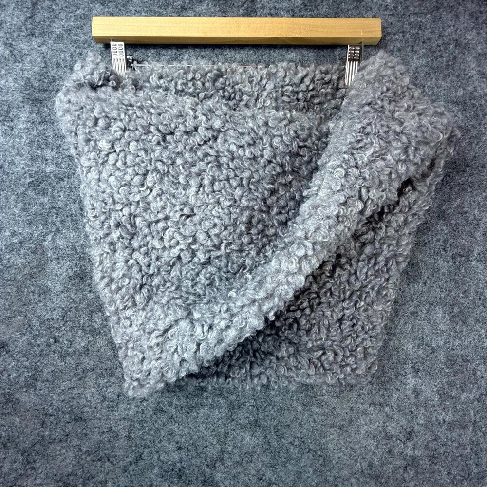 Adrienne Landau Infinity Faux Fur Muffler Scarf‎ Womens One Size Gray Soft Cozy